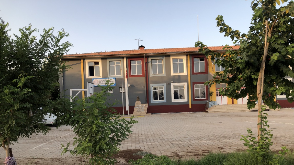 Şehit Tarık Emeket Ortaokulu Fotoğrafı
